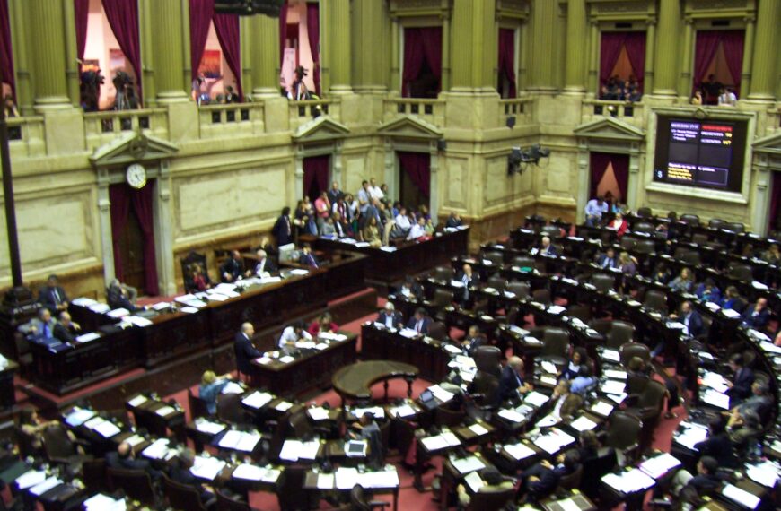 Proyecto de reforma laboral presentado por el Poder…